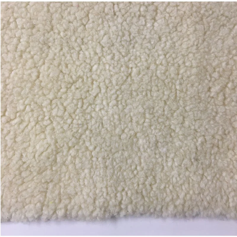 Weft Knitted 70 Wool 30 Polyester High Quality Raw White Fake Lamb Sherpa Fur Fabric For Coats and Jackets