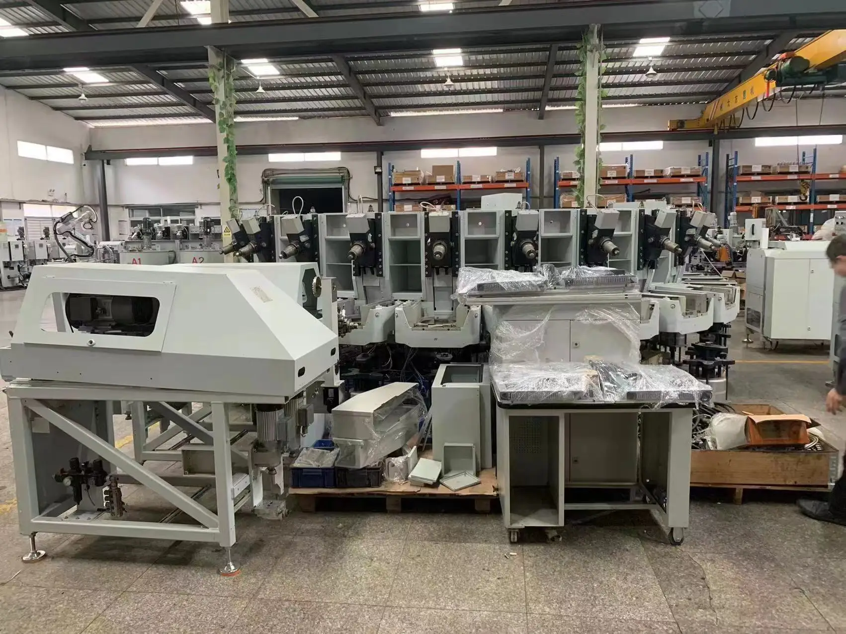 The DESMA Shoe Machine Full Automatic PU Shoe Machine