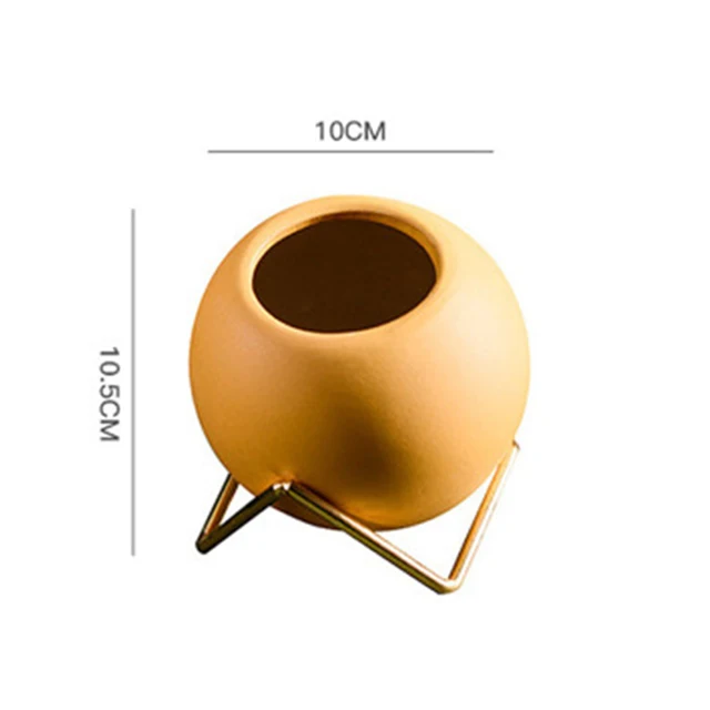 European-Style Round Ball Iron Tabletop Bracket Adorns Ceramic Vase