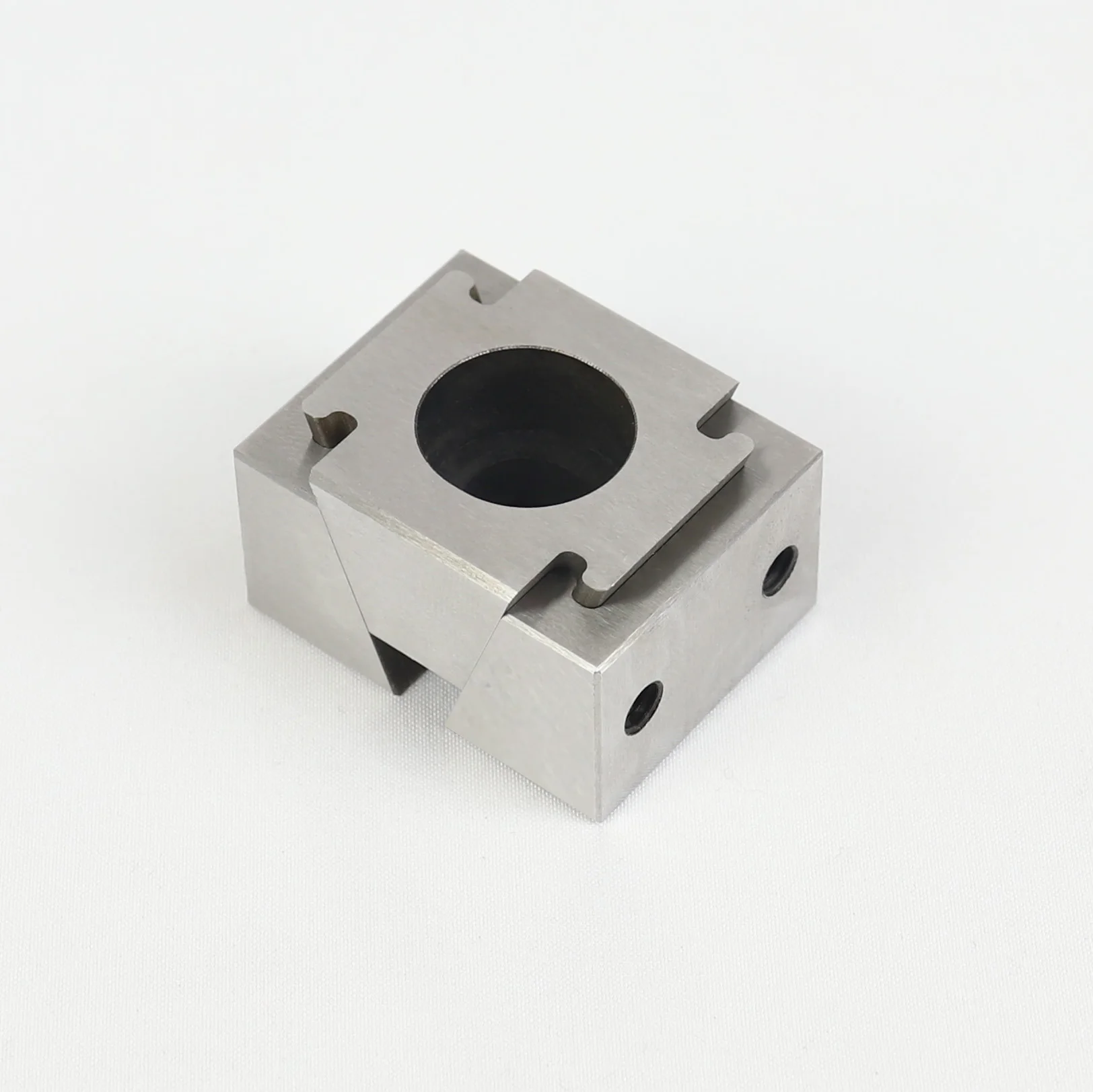 Cnc точный многостанционный боковой зажим V-образный крепежный V-образный зажим