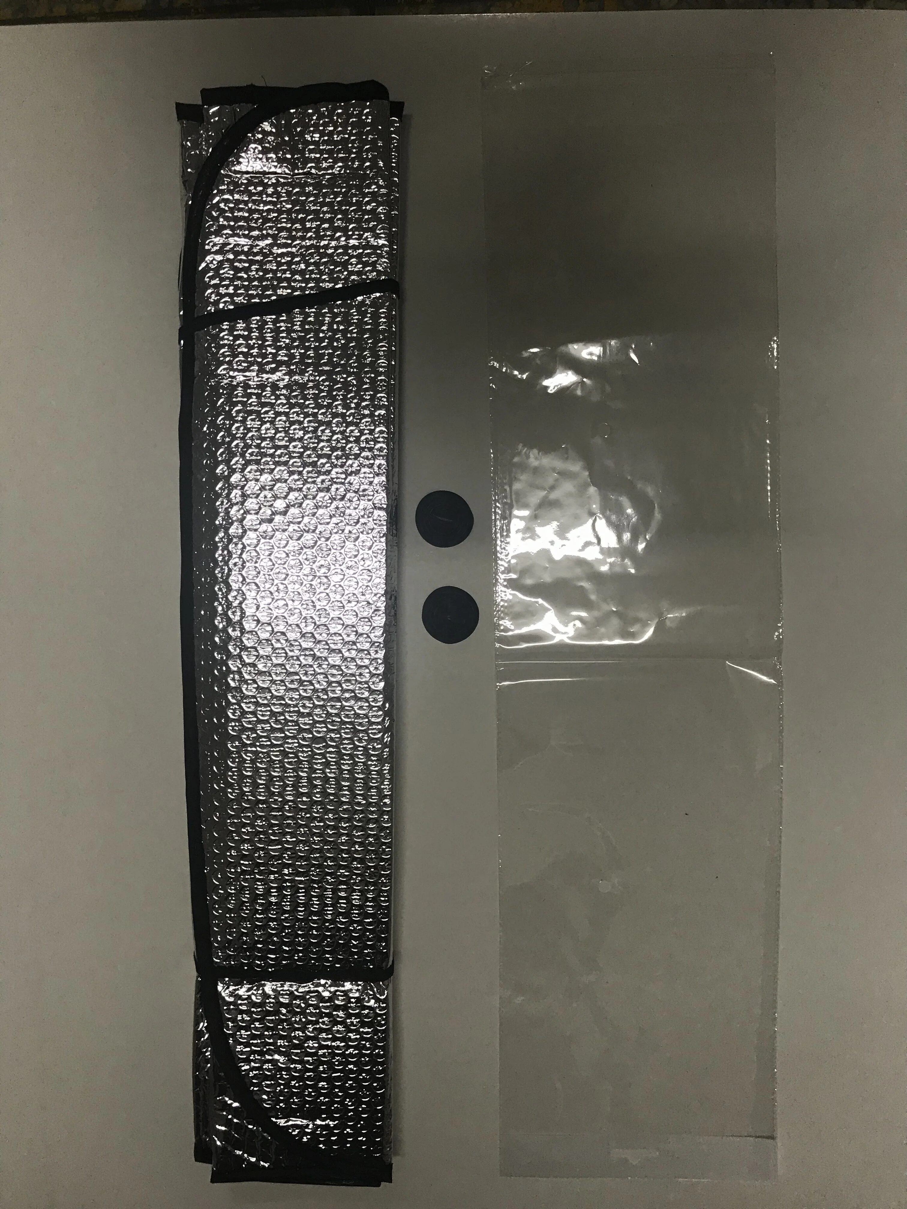 Hassle-Free Car Sun Shade Keeps Your Vehicle Cool