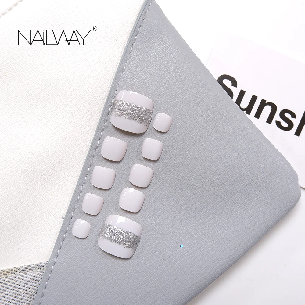 Factory White Short Square Artificial Nails For Toe Silver Glitter Nails Press On Toe Nails