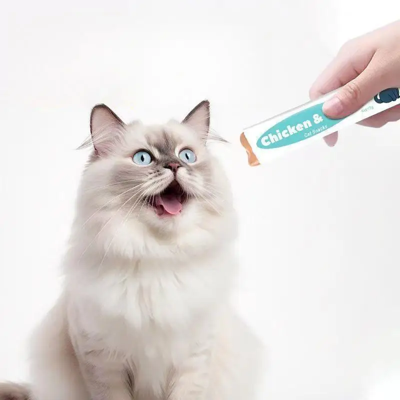 Factory Wholesale 15g Salmon Chicken Tuna Cream Snack Pet Treats Cat Treat Snack Wet Food