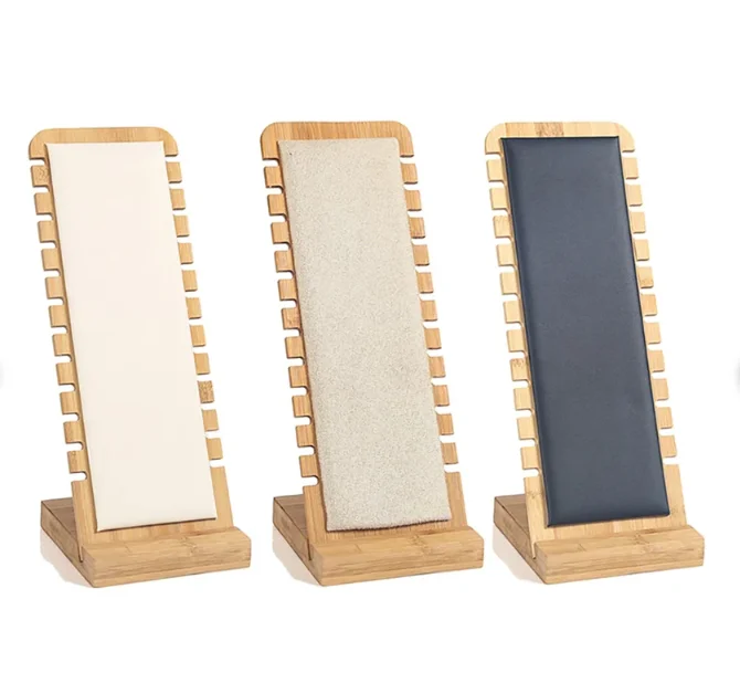 Bevis Ring Jewelry Packaging Velvet Display Stand Set Tray Earring Necklace Bust Prop Custom Wood Luxury Jewelry Display Stand
