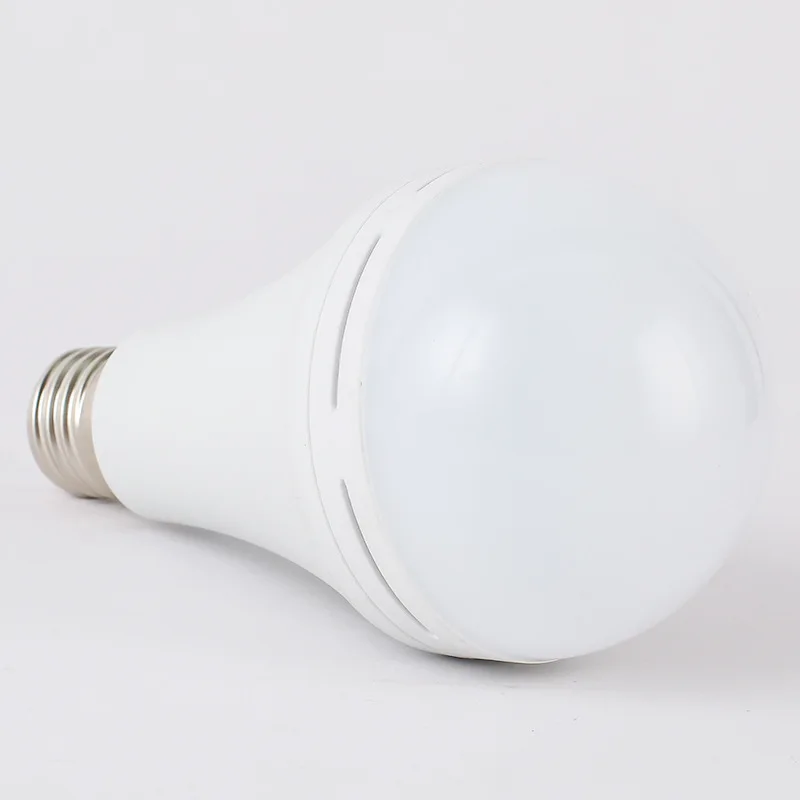 Hot sale white rechargeable manufacturing machine battery 9w lighting emergency raw material prices led bulb