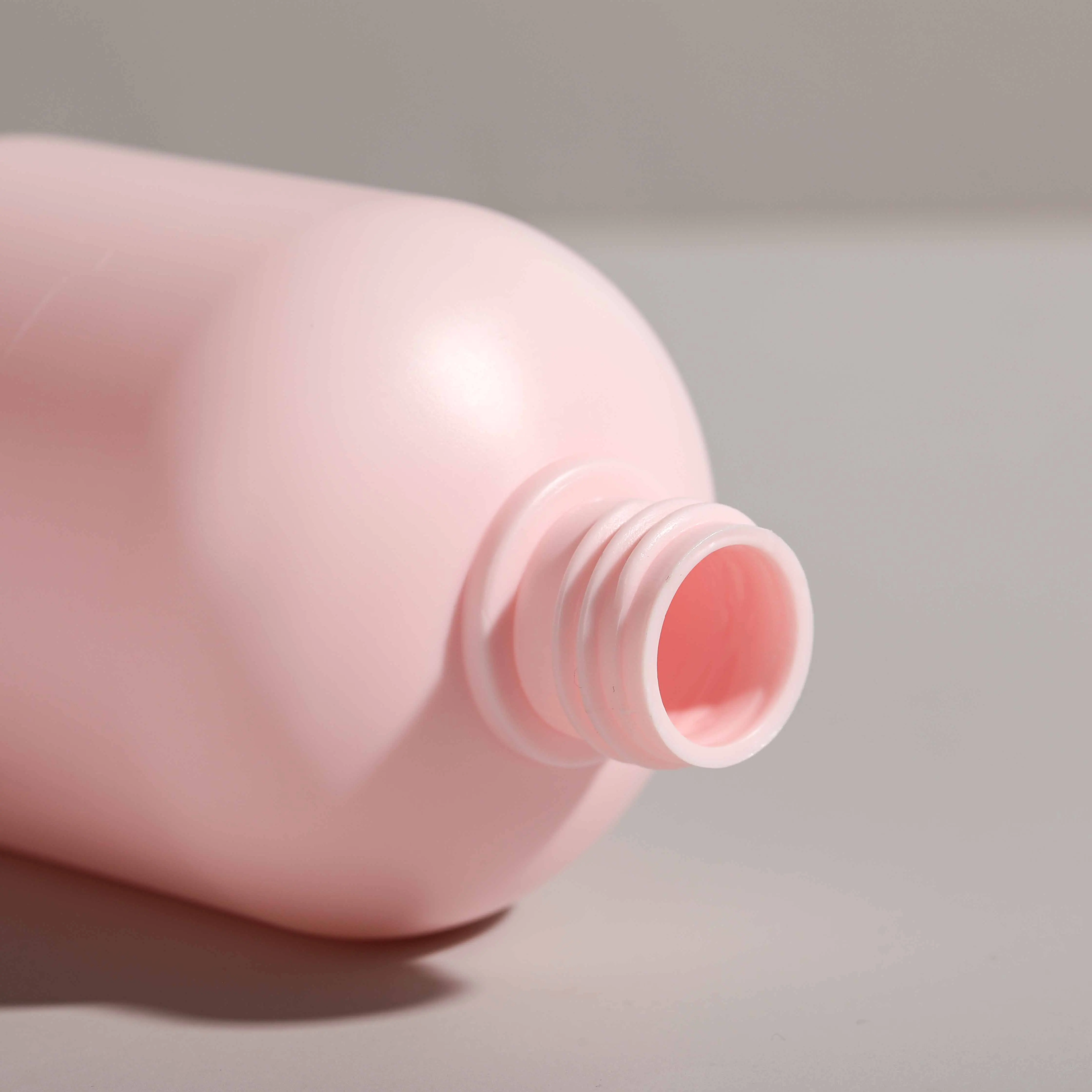 Luxury Cosmetic Skincare Container Shampoo Bottle Empty Hand Sanitizer Bottle 350ml Shower Gel Shampoo Body Wash Bottle