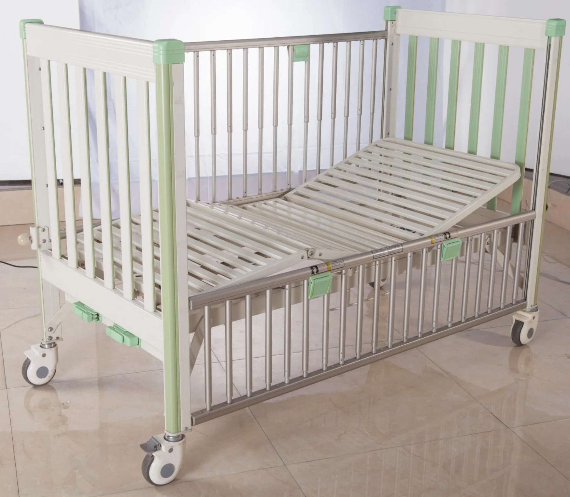 Hochey медицинская оптовая продажа детская люлька многофункциональная прикроватная кровать с ограждениями