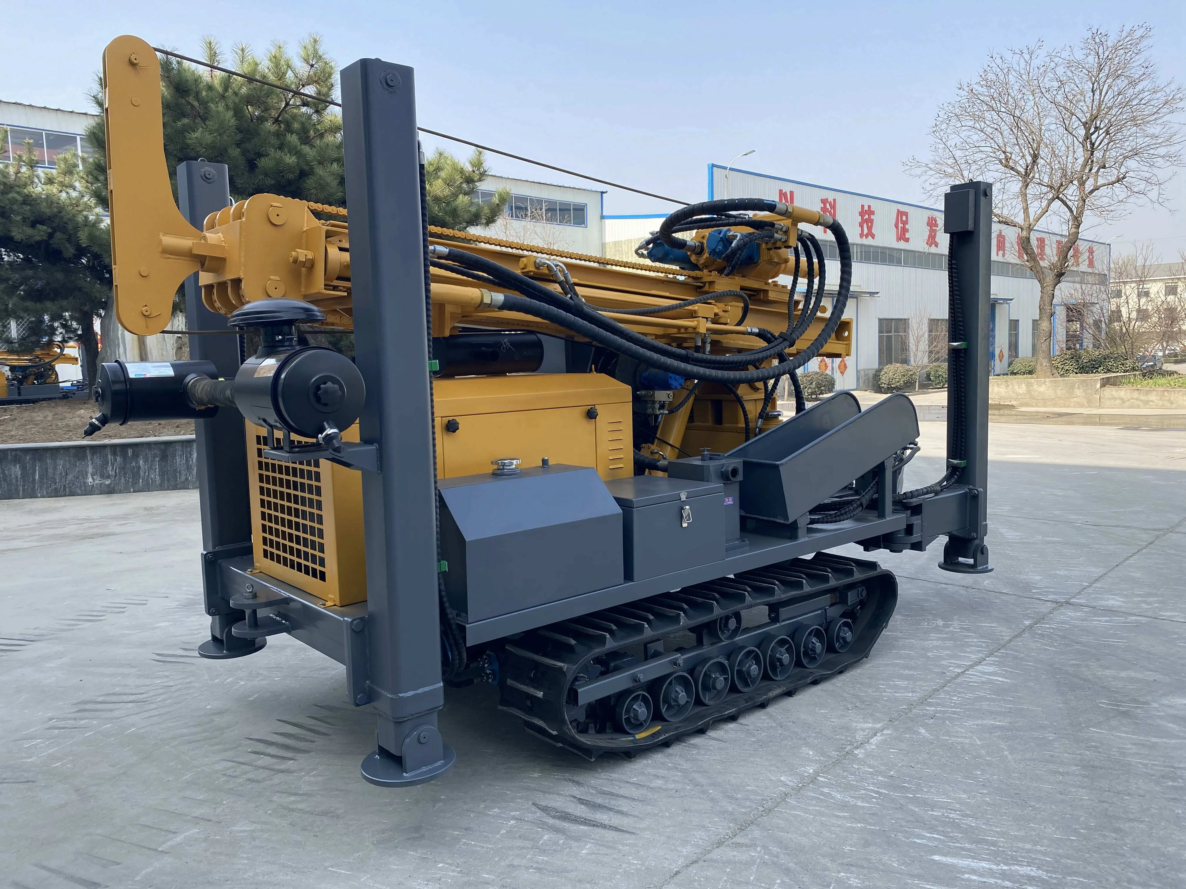 African village use one man operate 300m depth boremaster water well drilling rigs use diesel engine