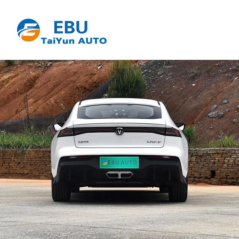 2024 cheap used cars changan univ idd 5-door 5-seat Hatchback Electric Hybrid Vehicle tuning changan univ phev hot sale