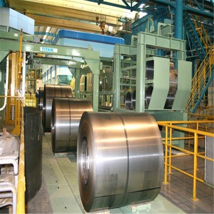 Высокое качество Q355 Q390 Q420 Q460 Q215 углеродистая катушка с щелью Hrc Горячекатаная из углеродистой стали для балкона