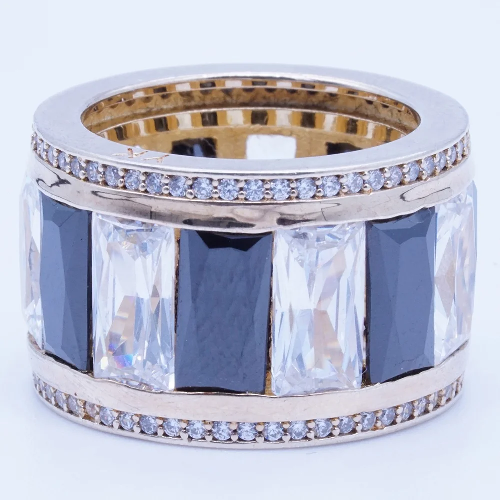 European and American Style Entire Ring Wide Sterling Silver 925 Jewellery Engrave With Cz