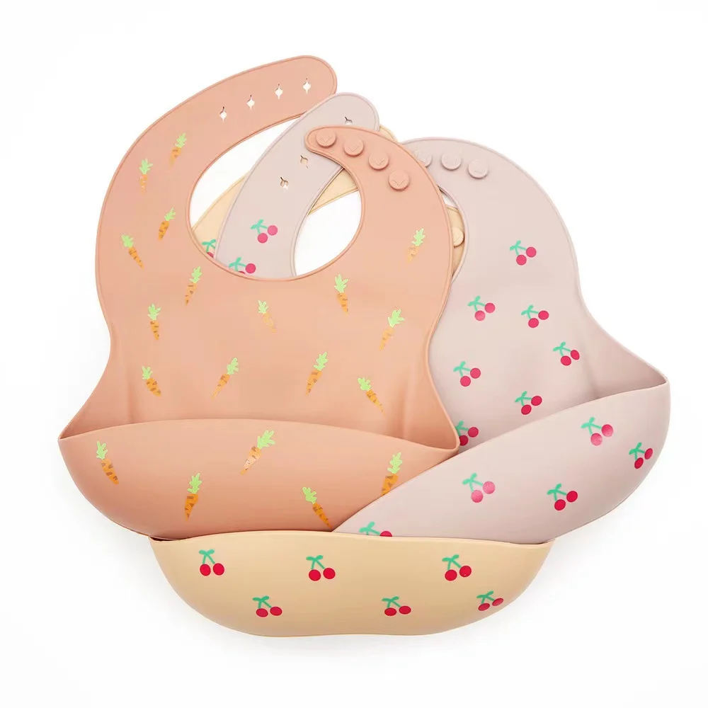 Customised Logo Printed New Washable Waterproof Eat Pockets Children Safe Silicon Babi Bibs Manufacturers