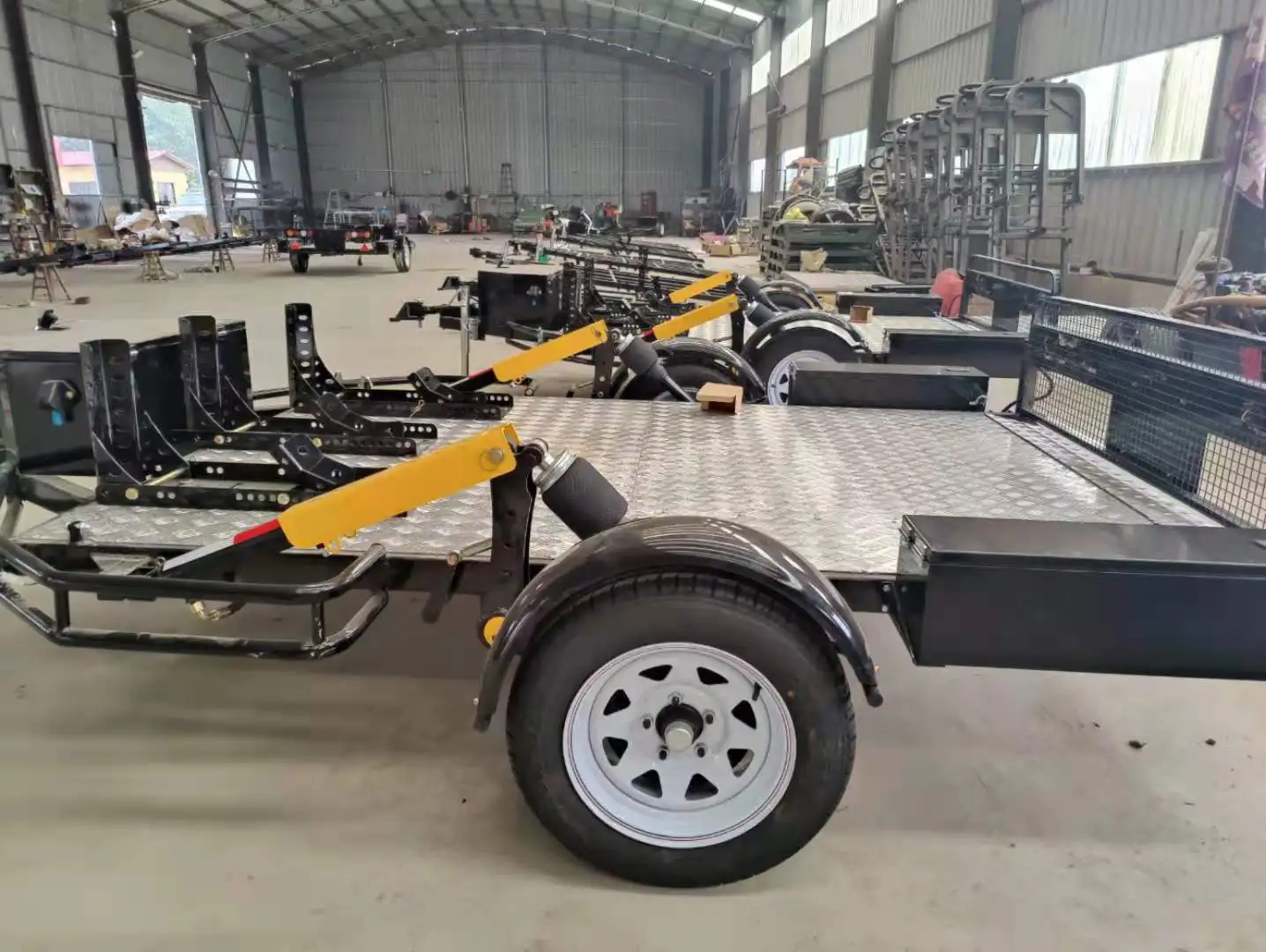  800kg Remote control Motorcycle Lifting Trailer with electromagnetic