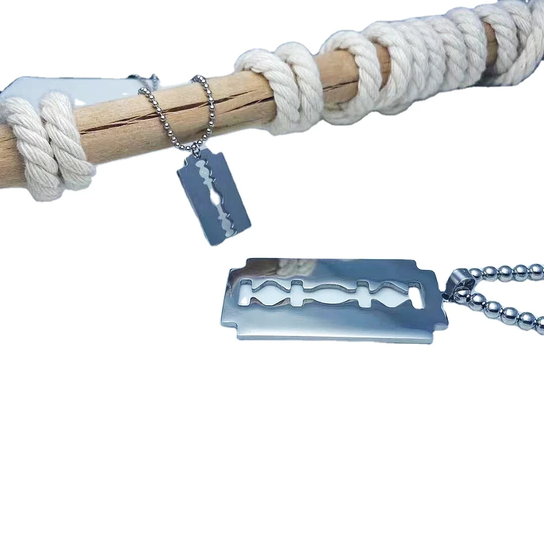 European and American hip hop stainless steel eBay personality cool razor Pendant Fashion Necklace