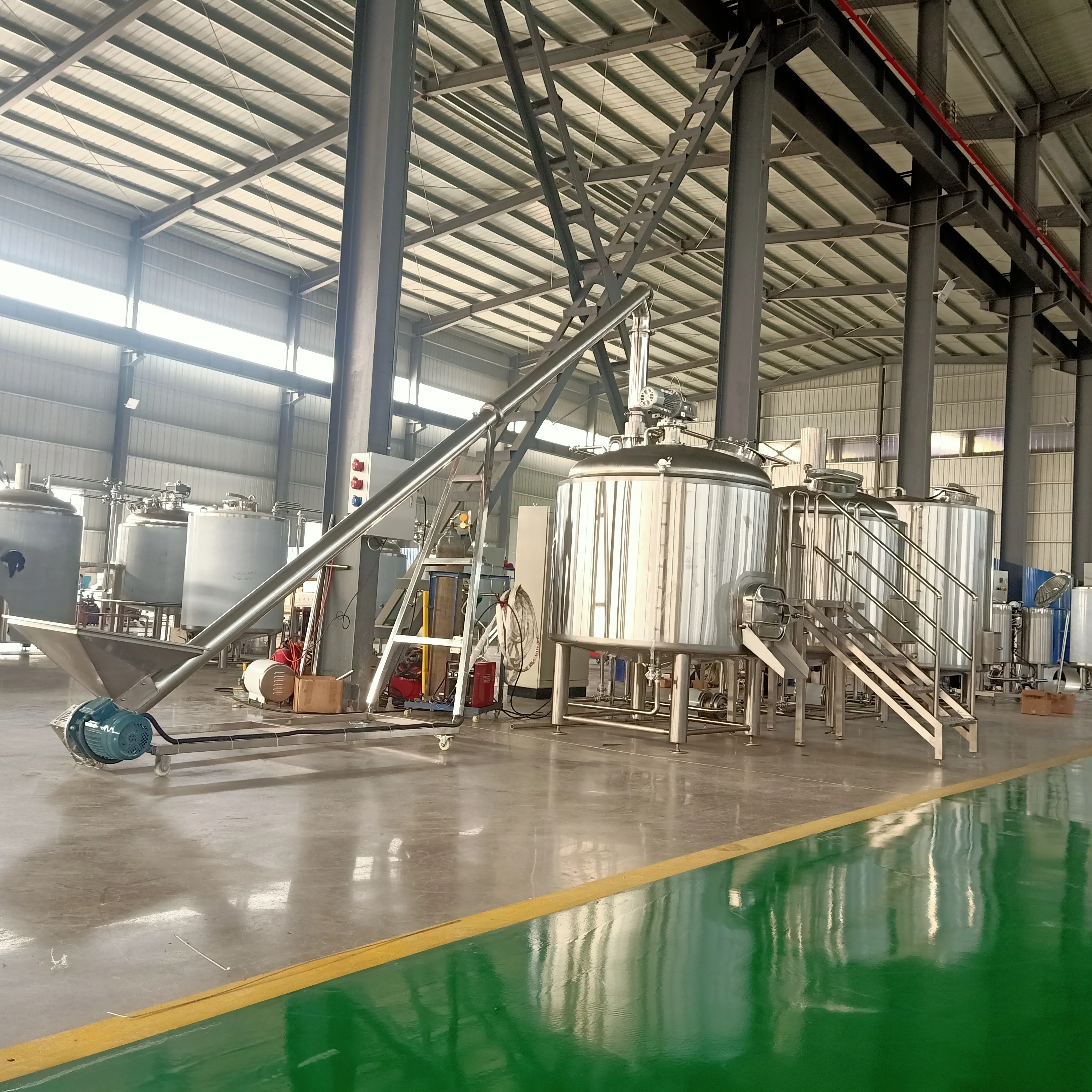 
Small model 500l brew system brewery equipment beer fermenting turnkey plant for bar 