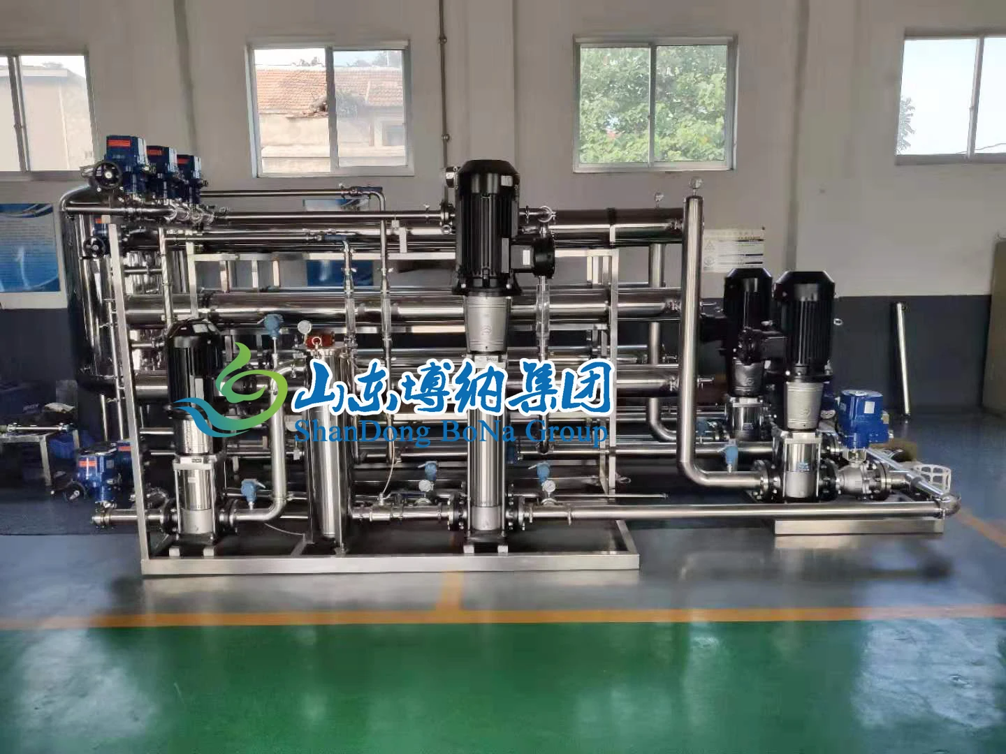 Membrane filtration and concentration system for acid hydrolyzed casein desalination processing