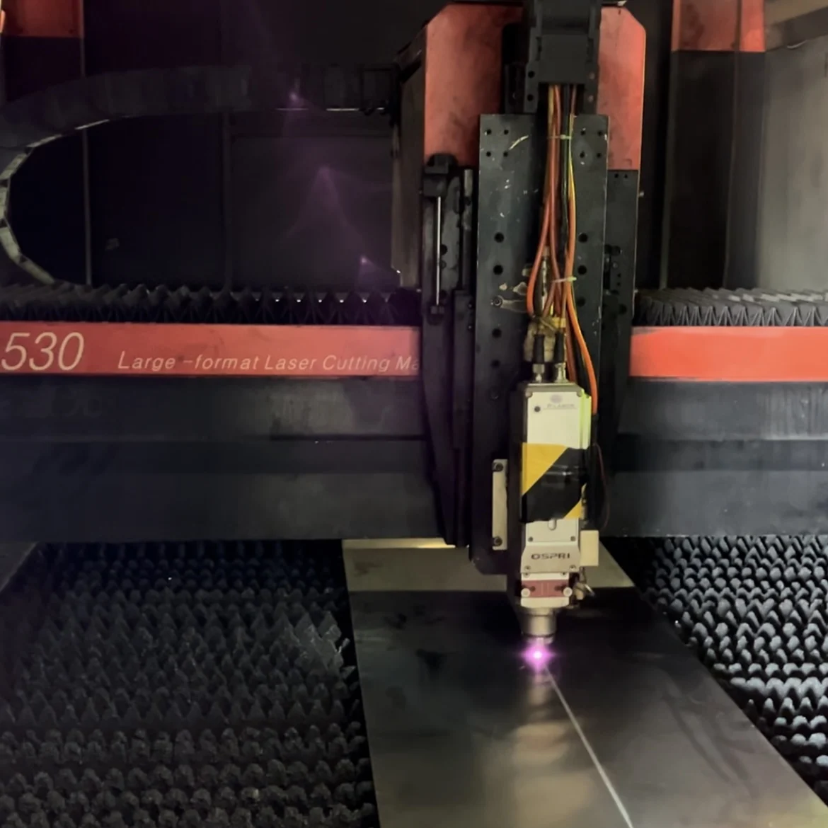 OEM and ODM Custom sheet metal fabrication service laser cutting welding blending stamping aluminum stainless steel manufacturer