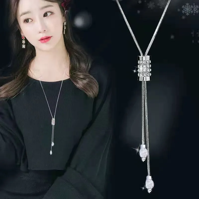 2022 autumn and winter sweater chain long model with clothes necklace female pendant simple pendant versatile Korean snake bone