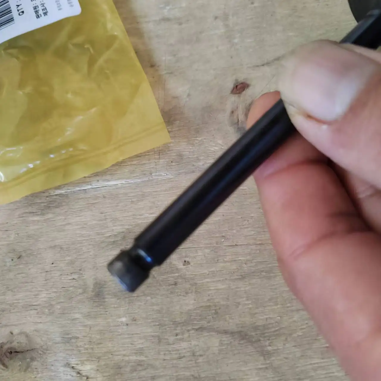 OEM 0K65B-12-111 For KIA Bongo VALVE-EXHAUST