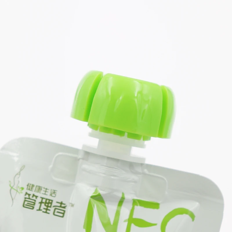 Wholesale Plastic Customized Beverage Juice Liquid Food Packaging Bag With Spout Fruit Juice Drink Stand Up Spout Pouch