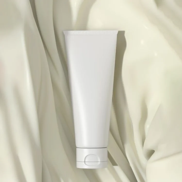 Flip Top Plastic Squeeze Empty Lotion Tube Set Packaging 15ml 50ml 200 ml Soft Skincare Cosmetic Hand Cream Tube with Logo