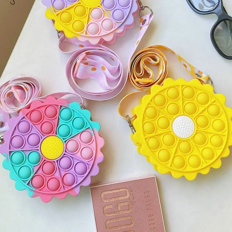 2021 Silicone Key Purse Bag Stress Relief Game Backpack for Girls Gifts Cute Pop Bag Fidget Girls Toys Push Bubbles Squeeze Toy