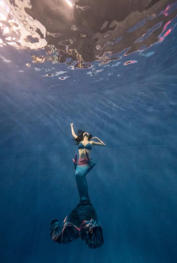 Customized Size Mermaid Long Tail Swimsuit Custom Diving Mermaid Cosplay Costume Swimsuit