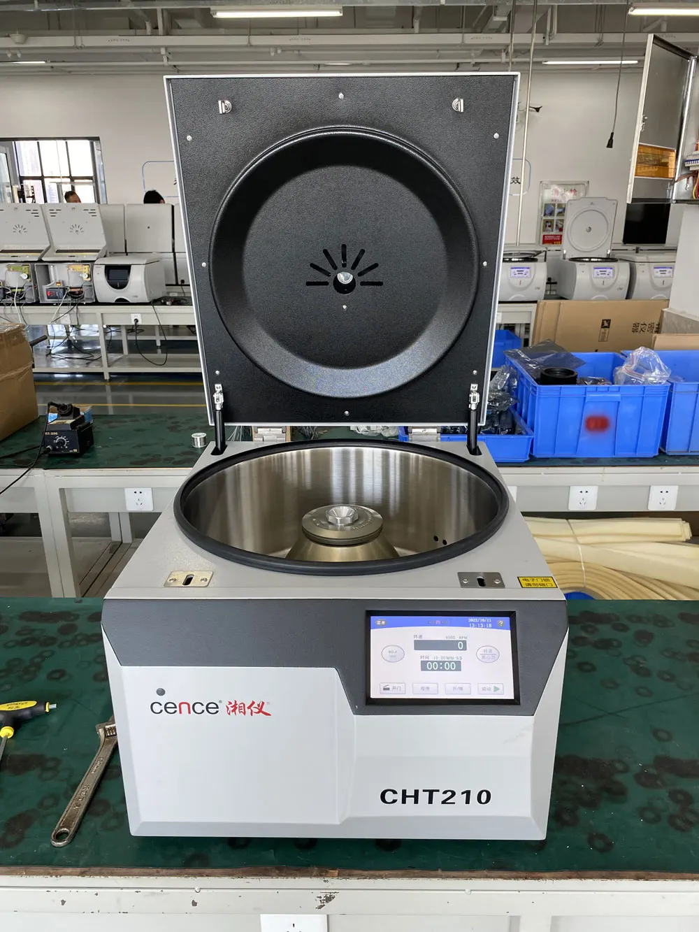 Универсальная рефрижераторная/вентилируемая центрифуга CHT210R CHT210 с горизонтальным ротором