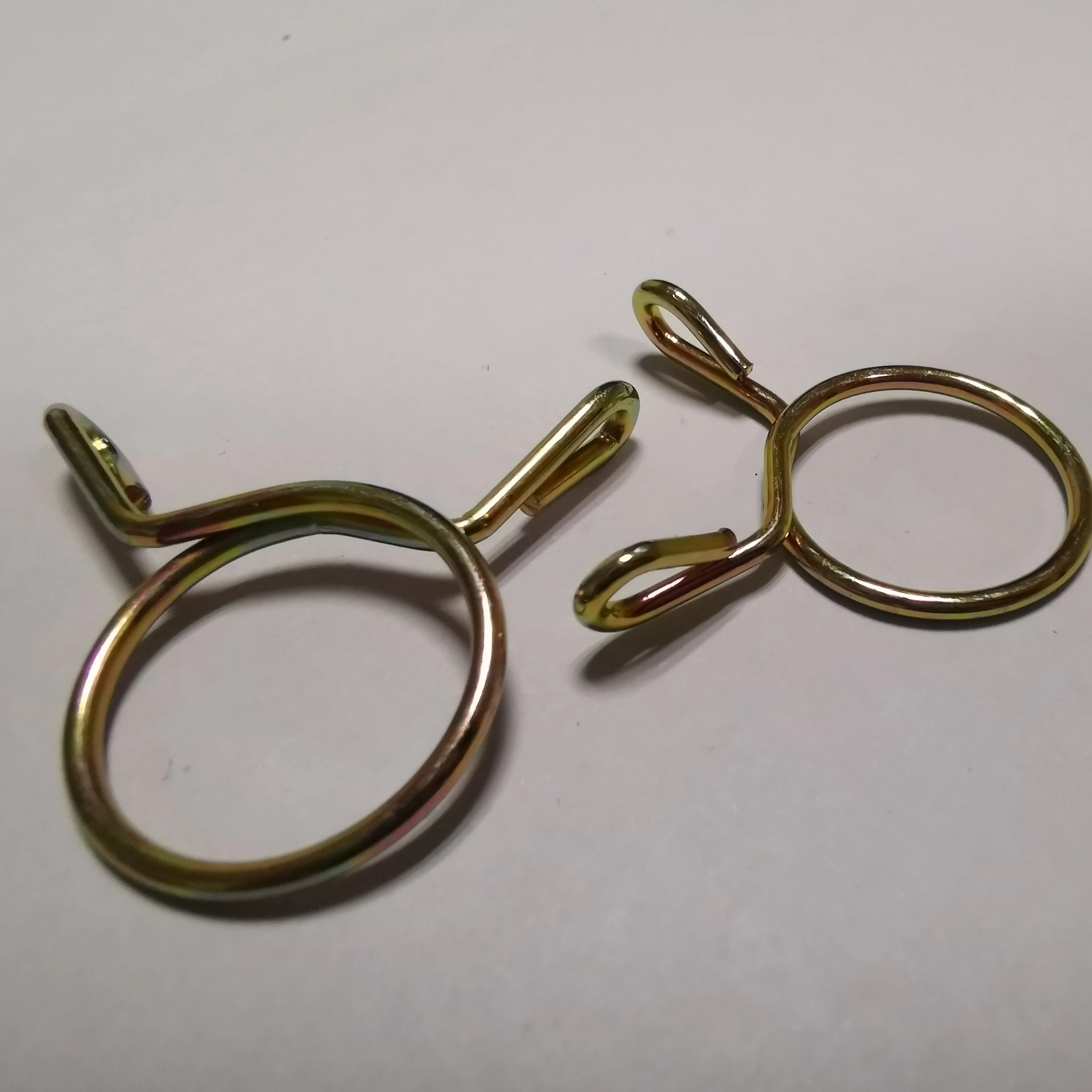 2mm wire diameter 24mm inner diameter single wire hose clamp