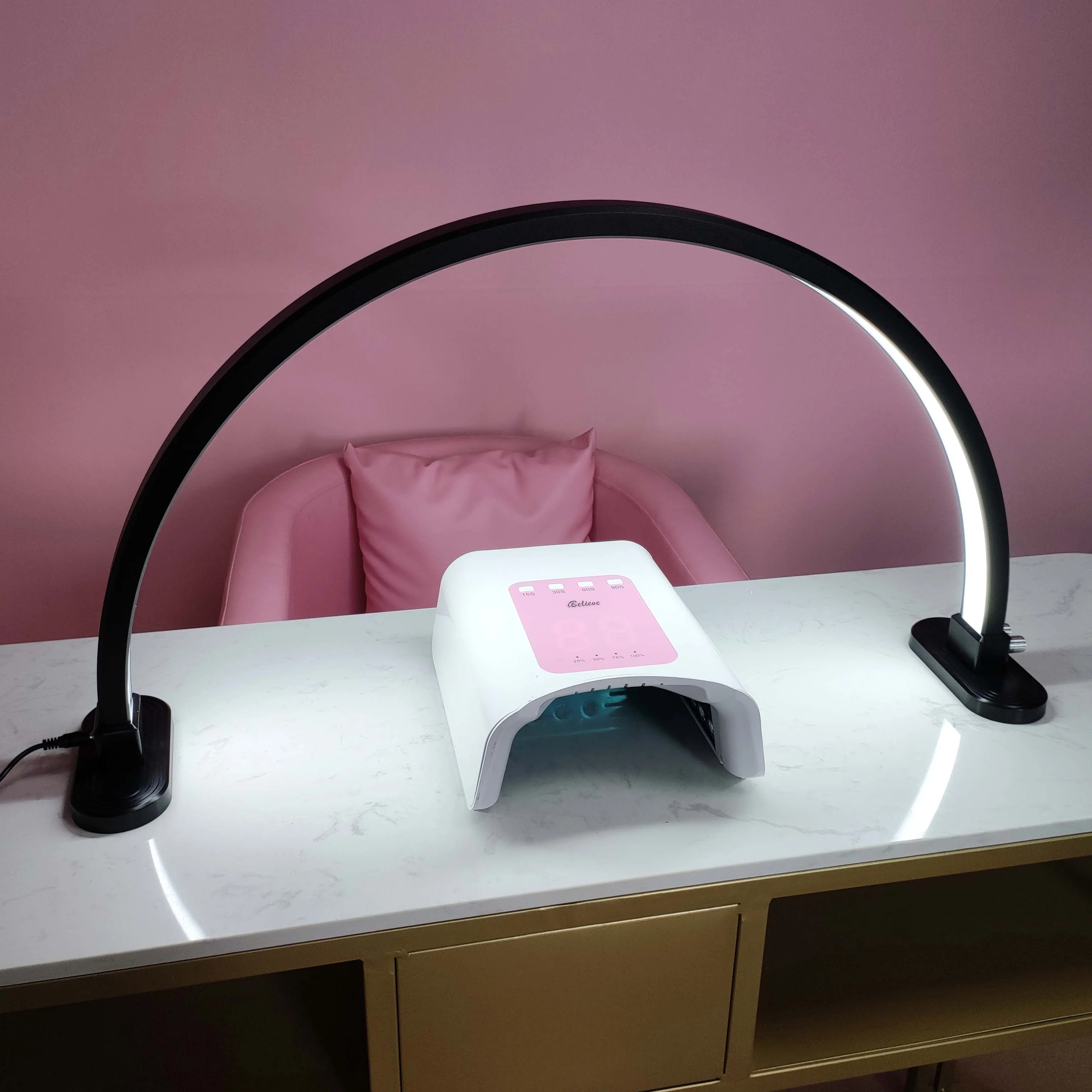iBelieve Competitive Price 48w Beauty Half Moon Led Nail Light Lamp Wholesale Desktop Eyelash Led Table Lamp For Bar