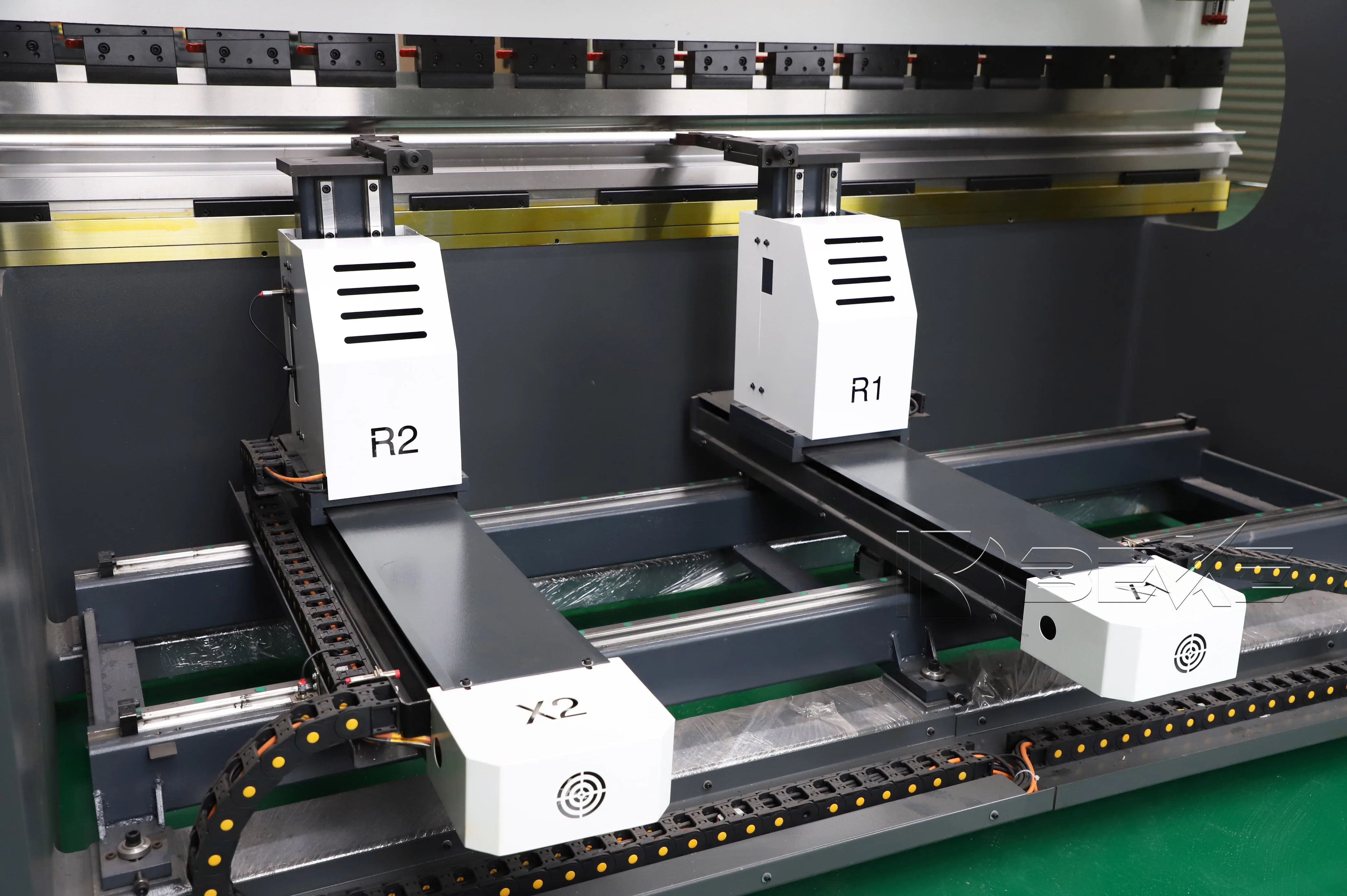 ESA S875 135T3200 cnc press brake bending machine