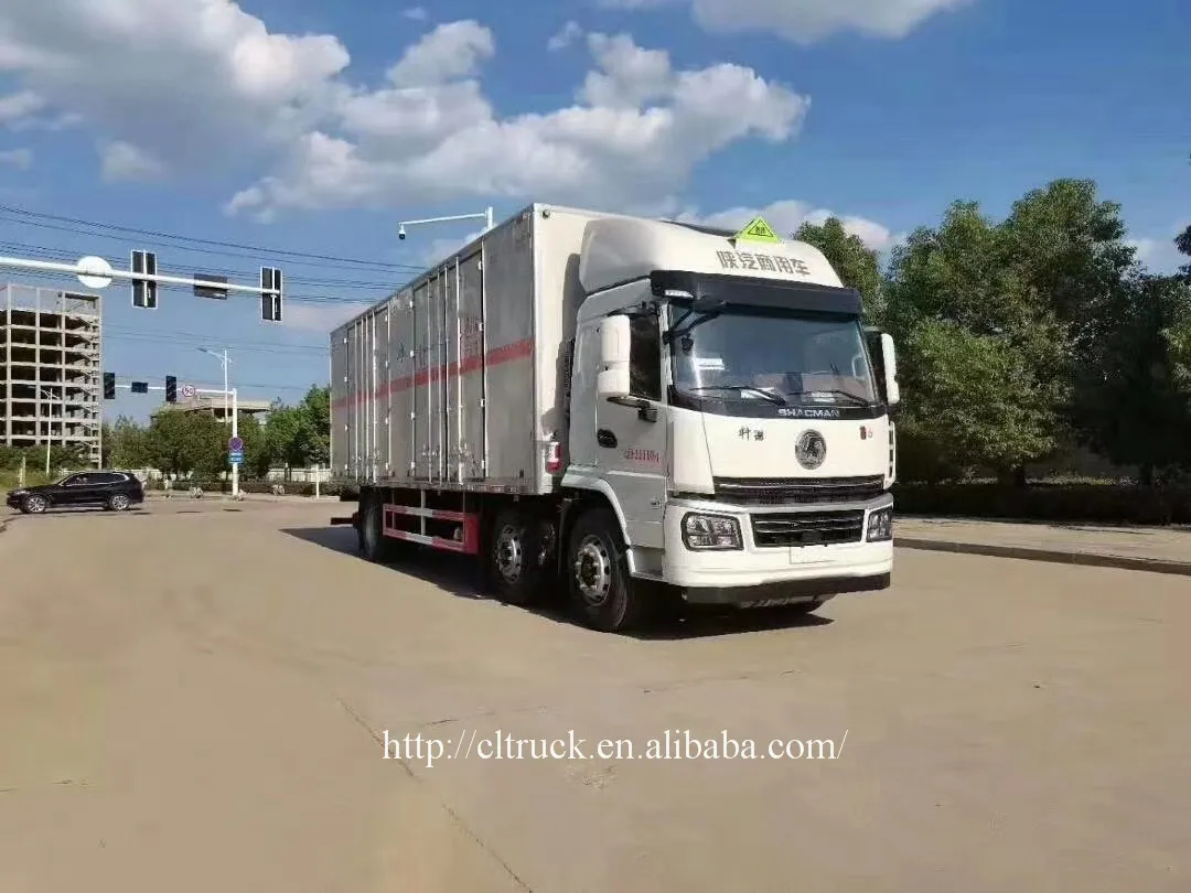 CLW 3.5ton 4 ton 8ton 10ton 12ton 15ton 4x2 carbon steel cargo box truck with gate lift 1.5ton