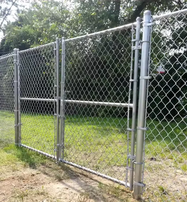 Factory produced chain link mesh fence 6ft 8ft height galvanized steel fence customized colour chain link  fence