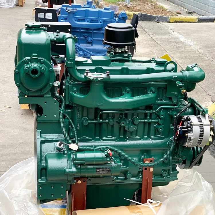 China Water Cooled 4 Cylinder Diesel Marine Engine For Ship
