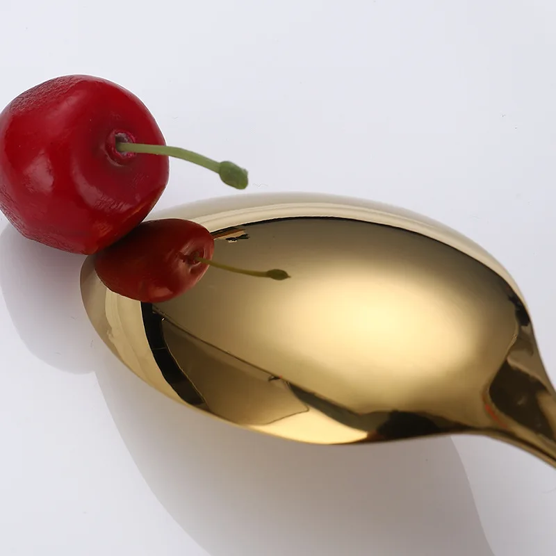 New Embossed Gold Cutlery Stainless Steel Knife Fork Dessert Spoon Wedding Silverware Flatware Set