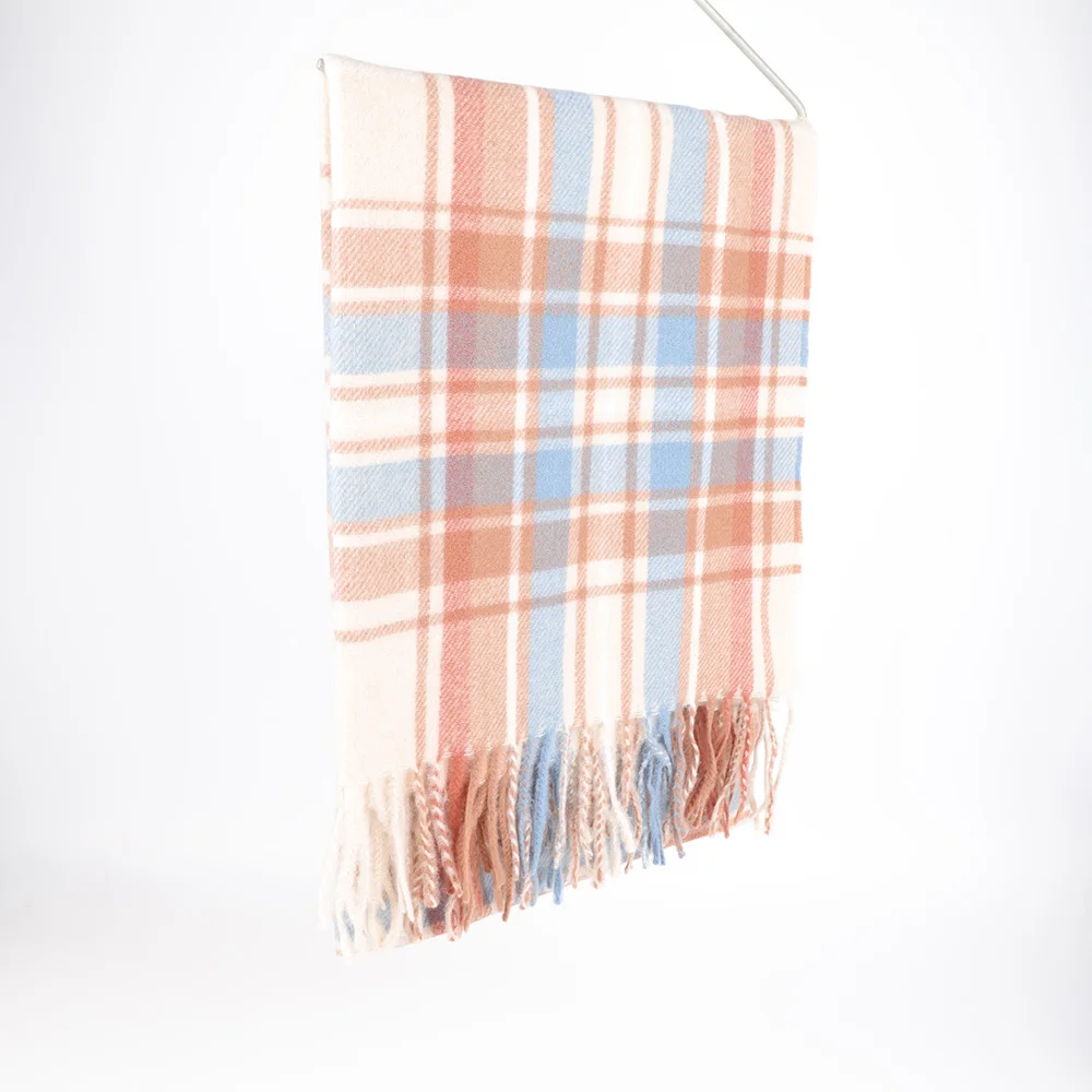 100% Acrylic 2022 custom scarf fashion plaid design woven scarf going out to keep warm scarf for women