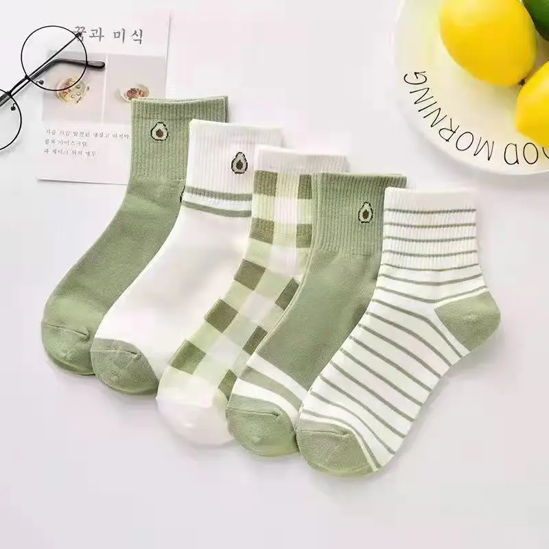 Breathable Corap Harajuku Socks High Quality Fashionable Casual Custom Logo Socks Men Knitted Funny Socks Outdoor Sports