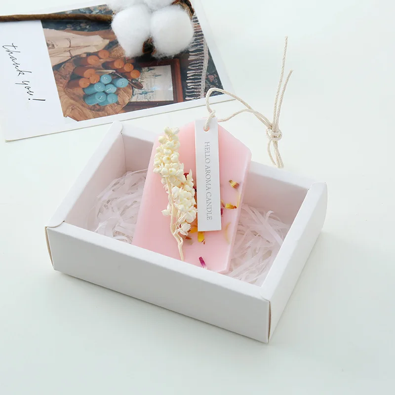 Wholesale bedroom wardrobe shoe cabinet scented wax sachets aromatherapy wax flakes wax melt warmer for decoration