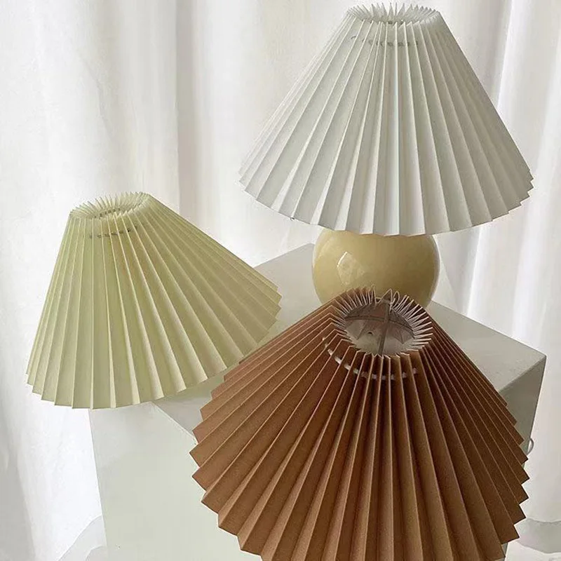 Creative pleated Fabric lampshade ceramic table lamp girl house room desk bedside decorative LED light