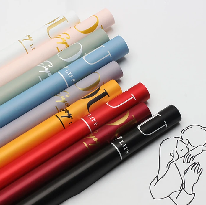 Factory wholesale luxury Valentine flower wrapping paper matte film gift bouquet wrapping paper