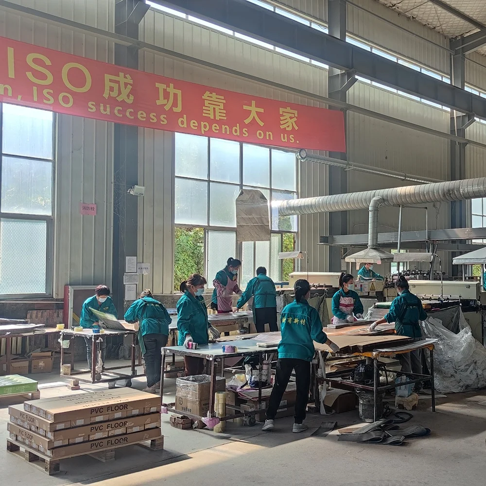 PVC Flooring Self Adhesive Vinyl Flooring Plank LVT Vinyl Flooring Tiles Sticker