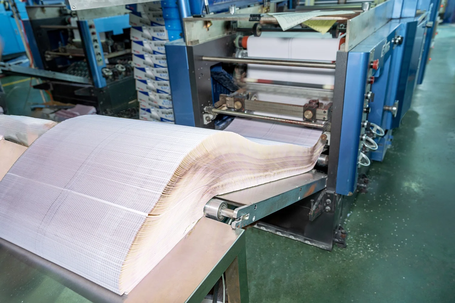 China Manufacture Mailers Payslip Mailer Atm Computer 3plys Form Security Printing Salary Envelope Ncr Carbonless Paper