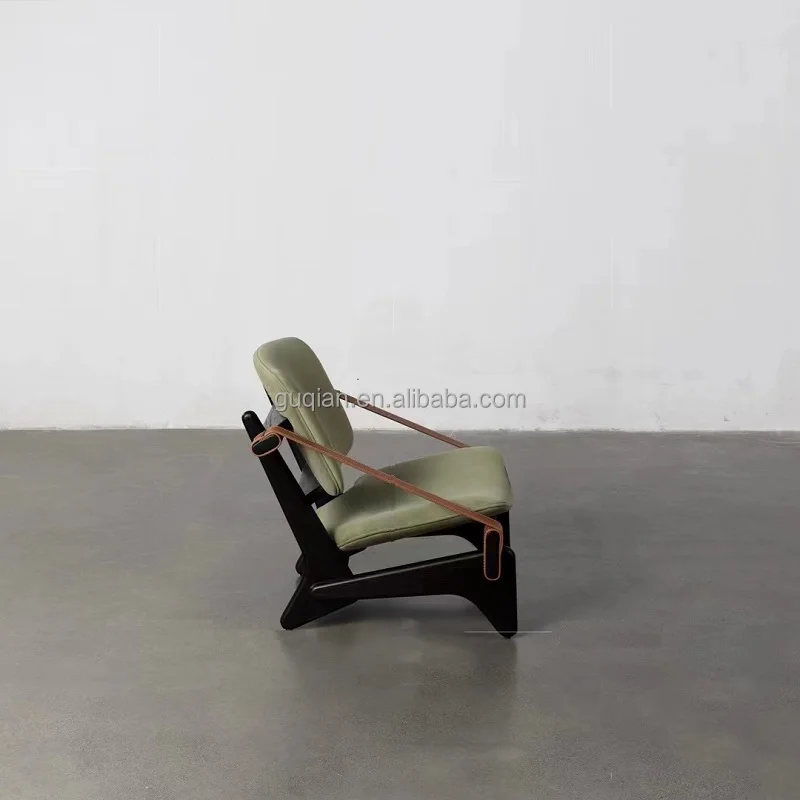 Italian light luxury designer special single armchair chair bedroom saddle leather leisure chair Solid wood single sofa chair