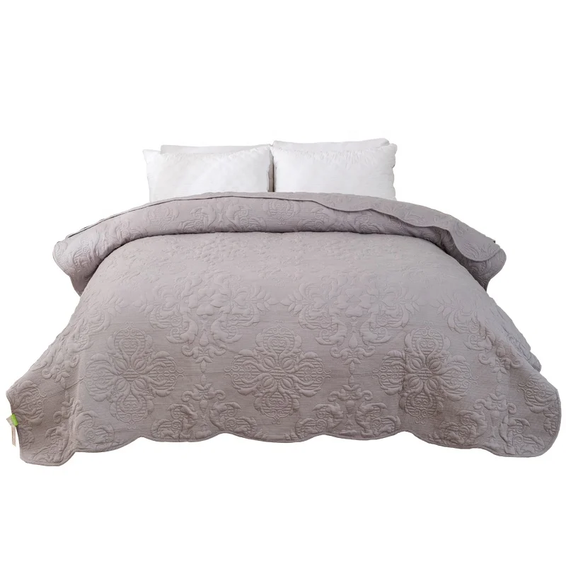 China Supplier New Satin Silk Queen Size Sheets Printed Bed Coverlet Winter Cotton Quilt