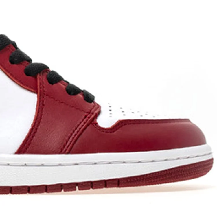 Og Box Men Women High Top Retro Sneakers Black Toe Leather Sports Basketball AJ1 Shoes