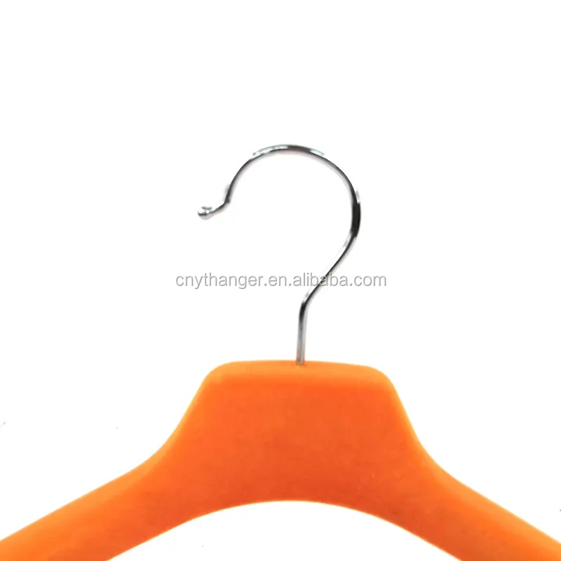 YT New Style Wholesale Thick Plastic Coat Hanger Durable Dress With Metal Strong Clamp for Clothes