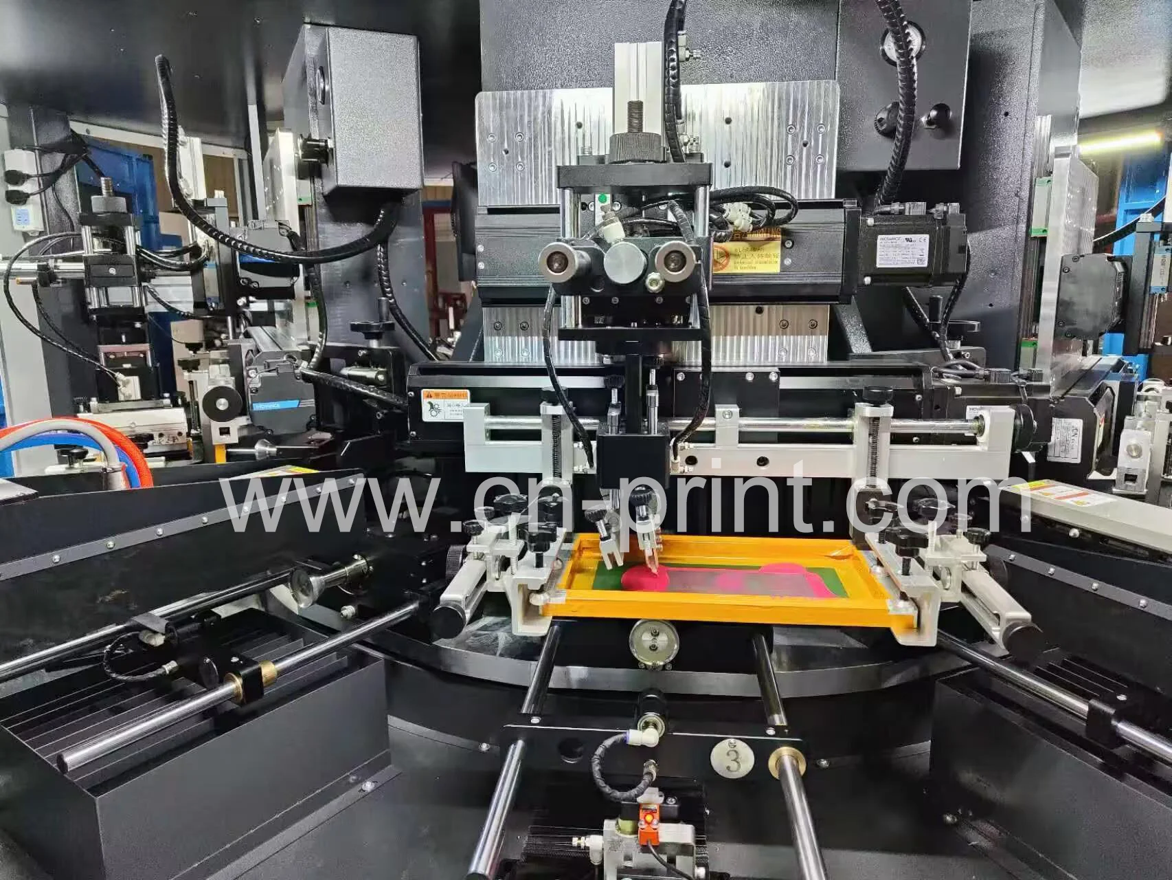Automatic Perfume Bottle Machine Botella Cosmetic Plastic Glass LED UV Screen Printers with CCD Image Positioning