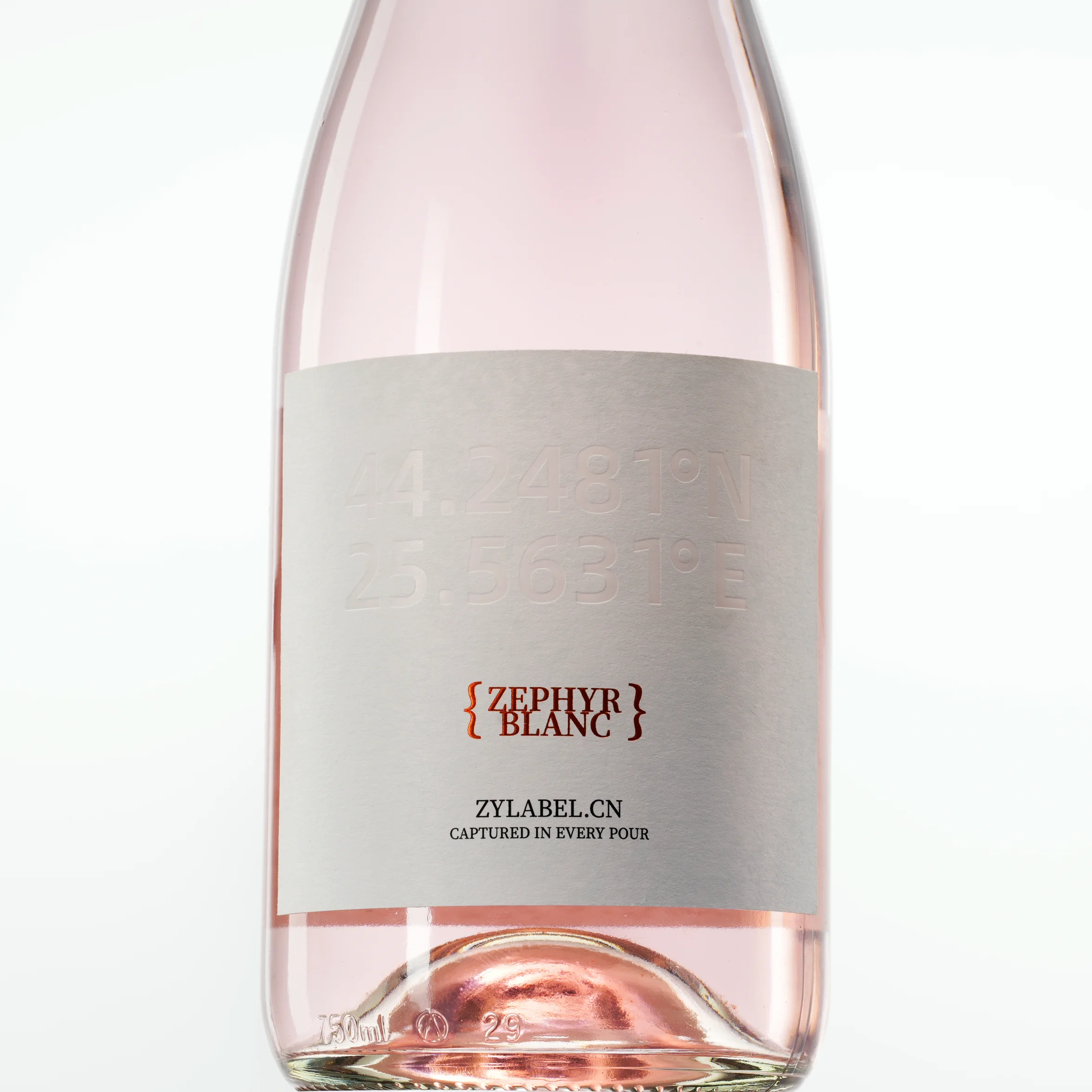 Custom Premium Textured Paper Wine Bottle Label Customized High Quality Food Label Packaging Label Sticker