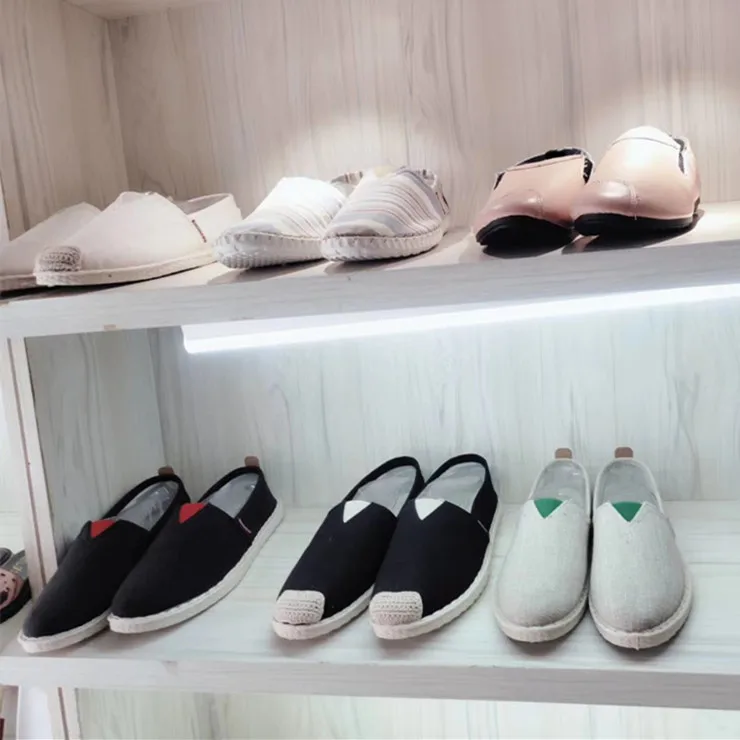 
Cheap wholesale price liquidation shoes men flat shoes fashion men shoes 