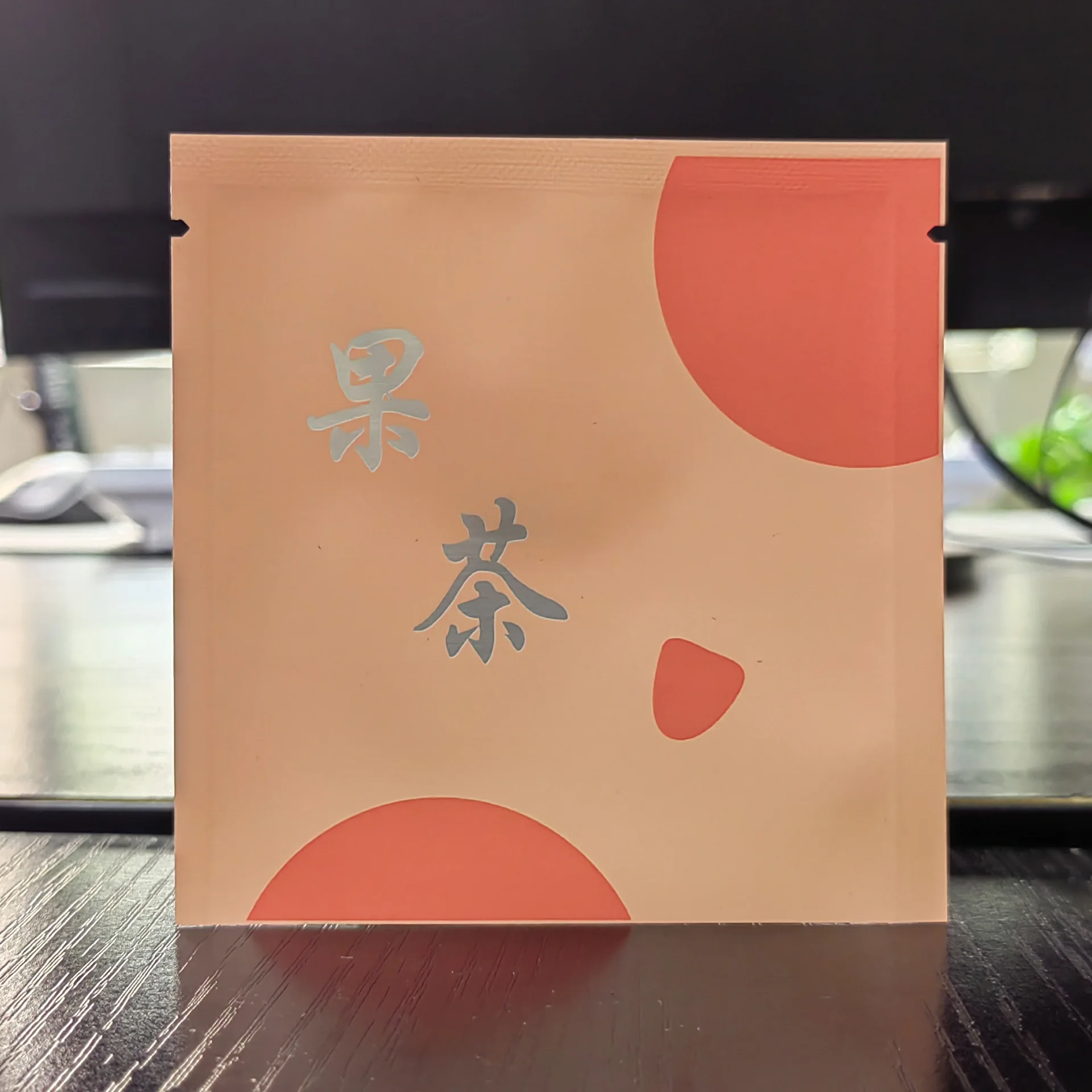 New Arrival Food Grade Aluminum Foil Moisture Proof Pouch Valve Smell Proof Three Side Seal Coffee Tea Packaging Bag